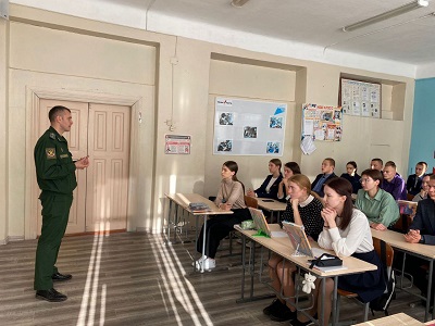 Встреча с представителем Военной академии воздушно-космической обороны имени Маршала Советского Союза Г.К. Жукова..